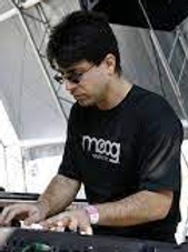 Paulo Pagotto - Professor de piano e teclado Vila Mascote